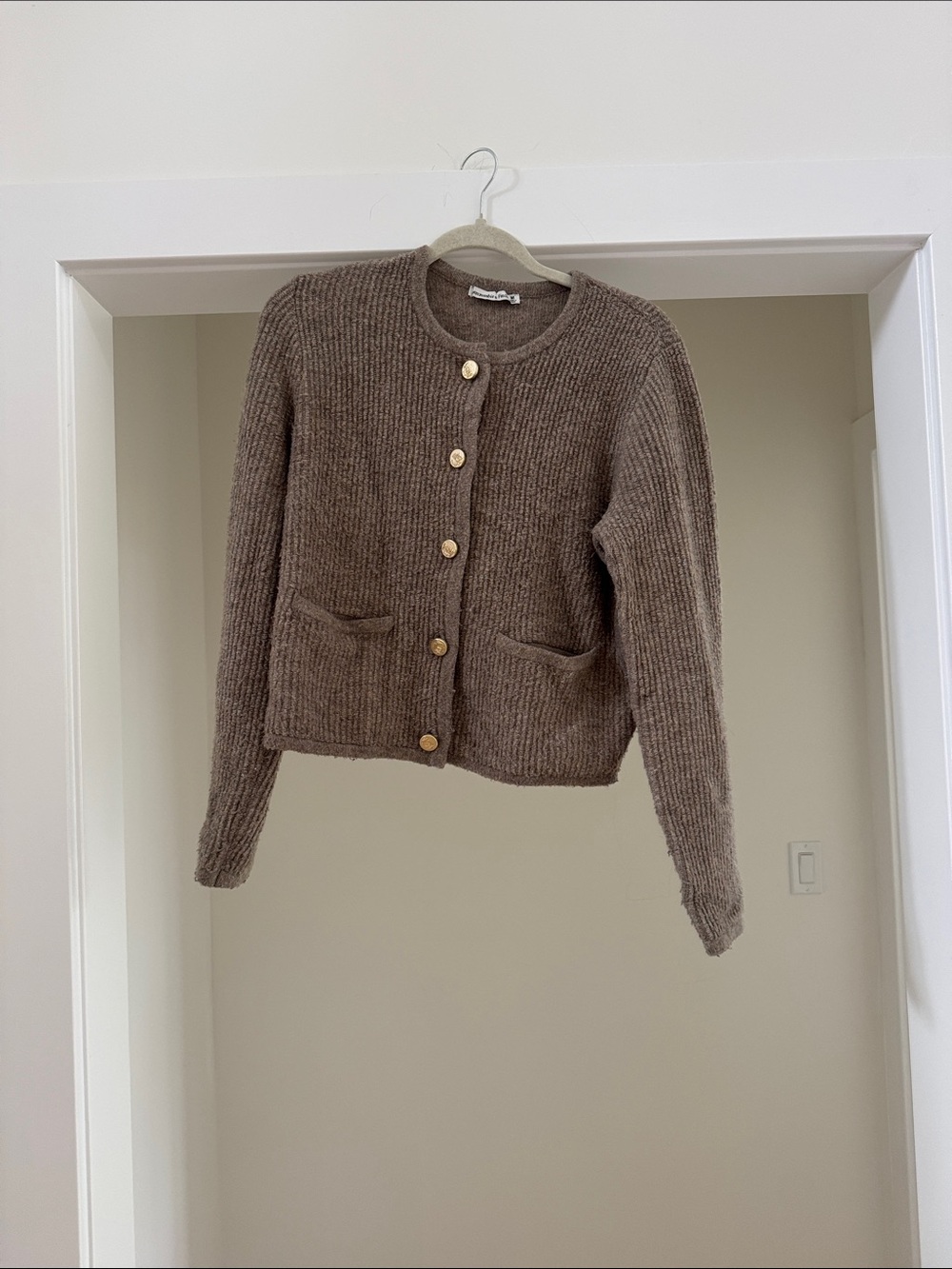 Abercrombie & Fitch Chunky Knit Button Cardigan - Taupe